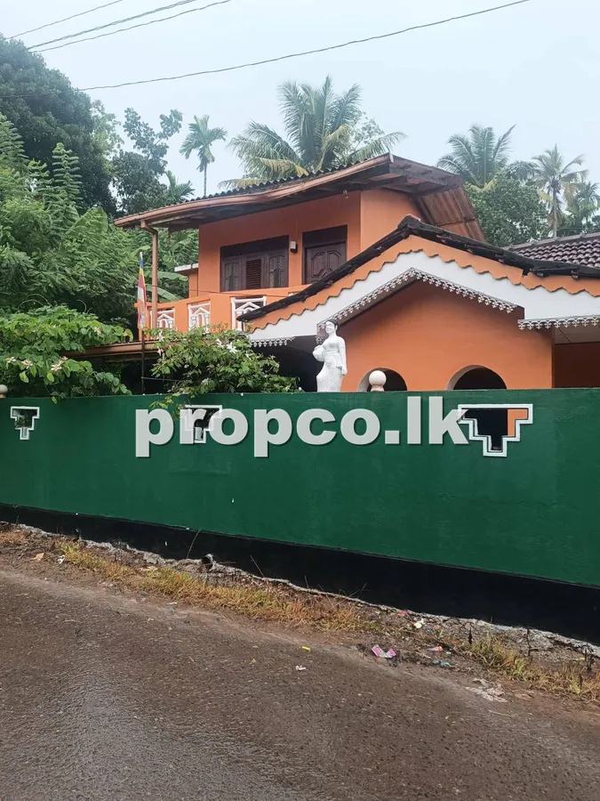 69 Perches Houses for Rent in Weligama