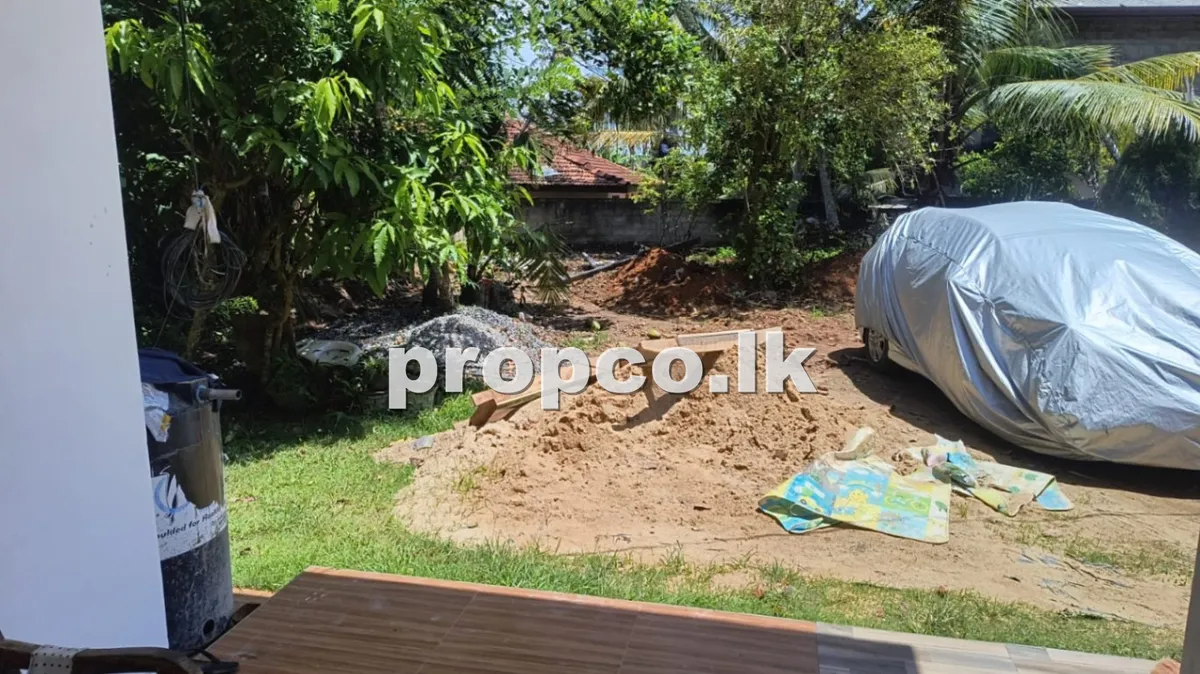 10 Perches Commercial Land for Sale in Ahangama